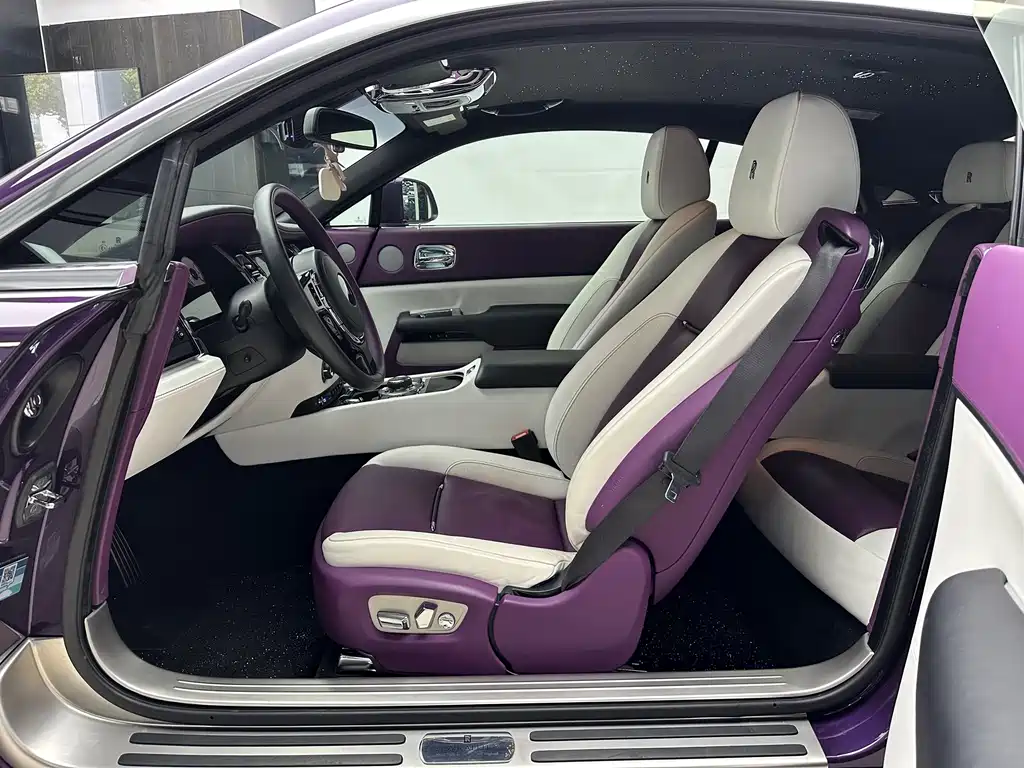 Phantom 2018 6.6T standard model купить на сайте DeffCars
