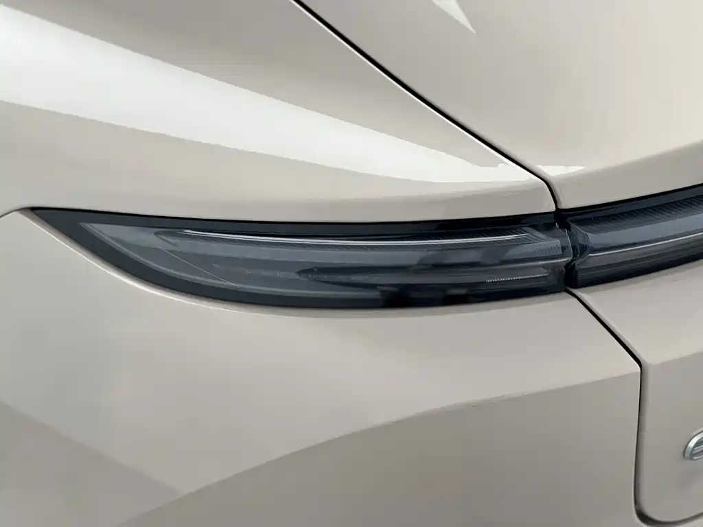 NIO ET5 2024 model 75kWh купить на сайте DeffCars