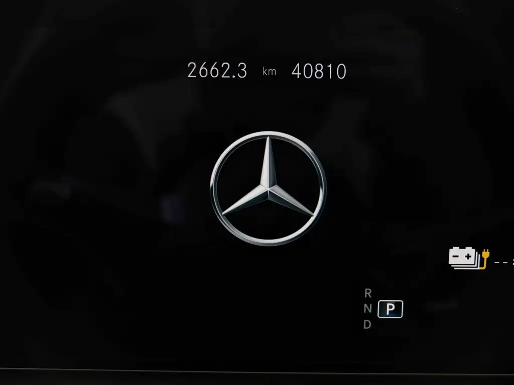 Mercedes-Benz E-Class New Energy 2023 E 350 e L plug-in hybrid sports sedan купить на сайте DeffCars