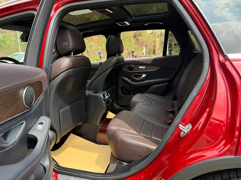 Mercedes-Benz GLC 2020 facelift GLC 260 L 4MATIC luxury model купить на сайте DeffCars