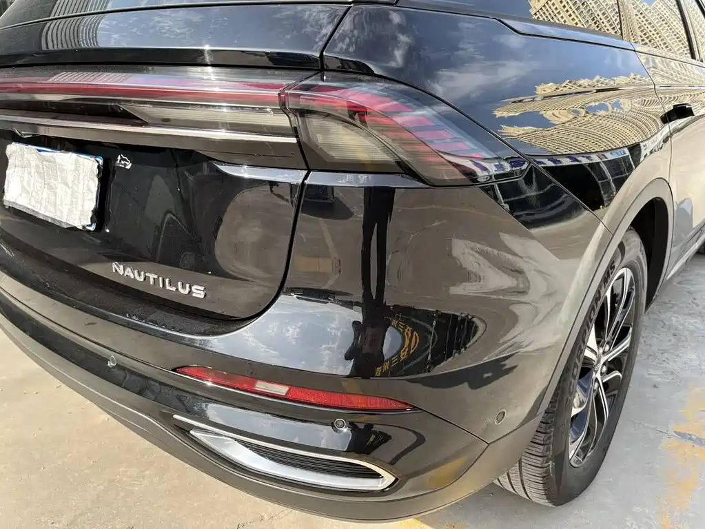 Voyager 2023 2.0T four-wheel drive premium version купить на сайте DeffCars