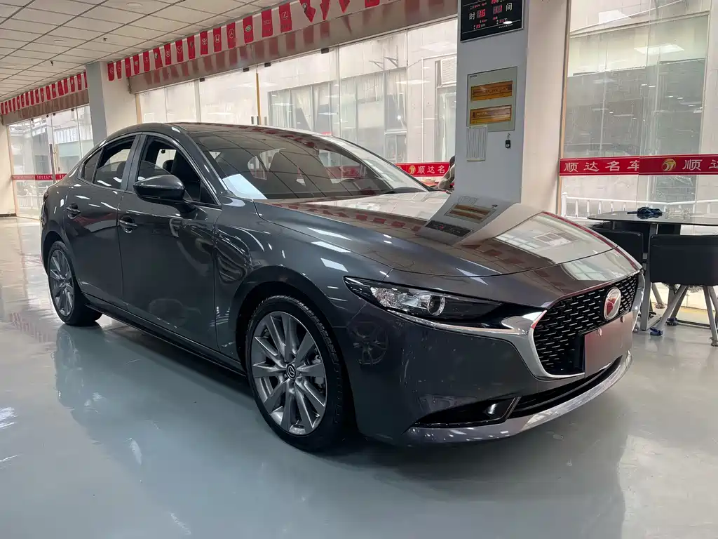 Mazda3 Angkesela 2022 2.0L Automatic Premium Edition купить на сайте DeffCars