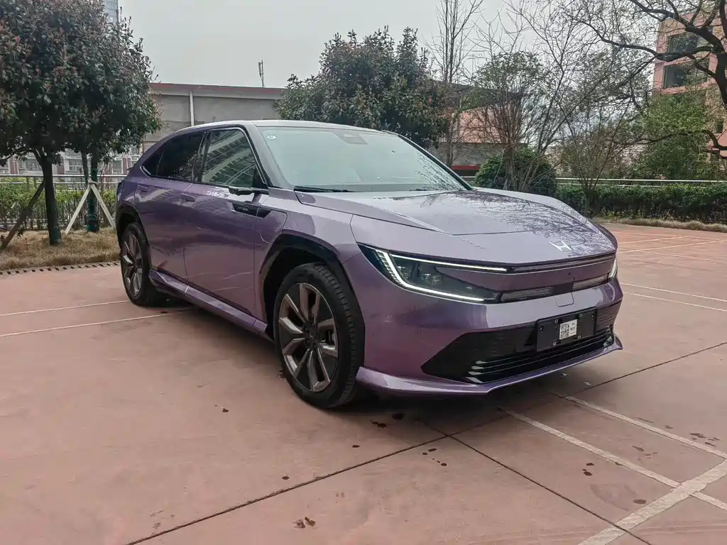 Guangqi Honda P7 2025 four-wheel drive long range Max купить на сайте DeffCars