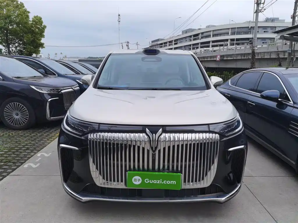 Lantu Dreamer 2025 PHEV four-wheel drive flagship Qiankun version купить на сайте DeffCars