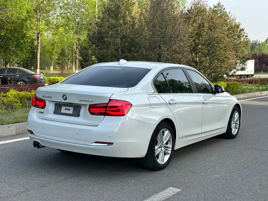 BMW 3 Series 2017 320Li xDrive Fashion купить на сайте DeffCars