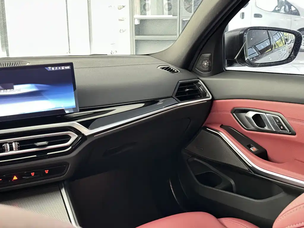 BMW 3 Series 2024 325i M Sports Night Package купить на сайте DeffCars