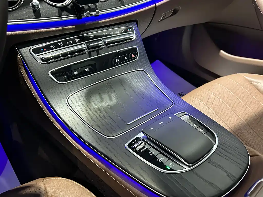 Mercedes-Benz E-Class 2022 Model Three E 300 L Luxury Model купить на сайте DeffCars