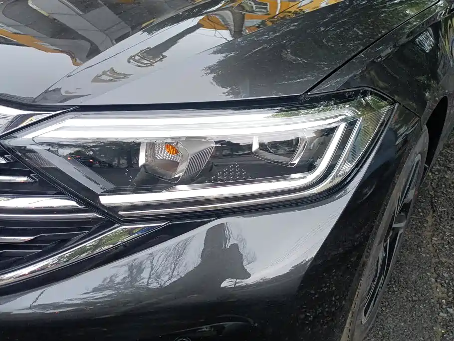 Sagitar 2024 300TSI DSG Super Edition купить на сайте DeffCars