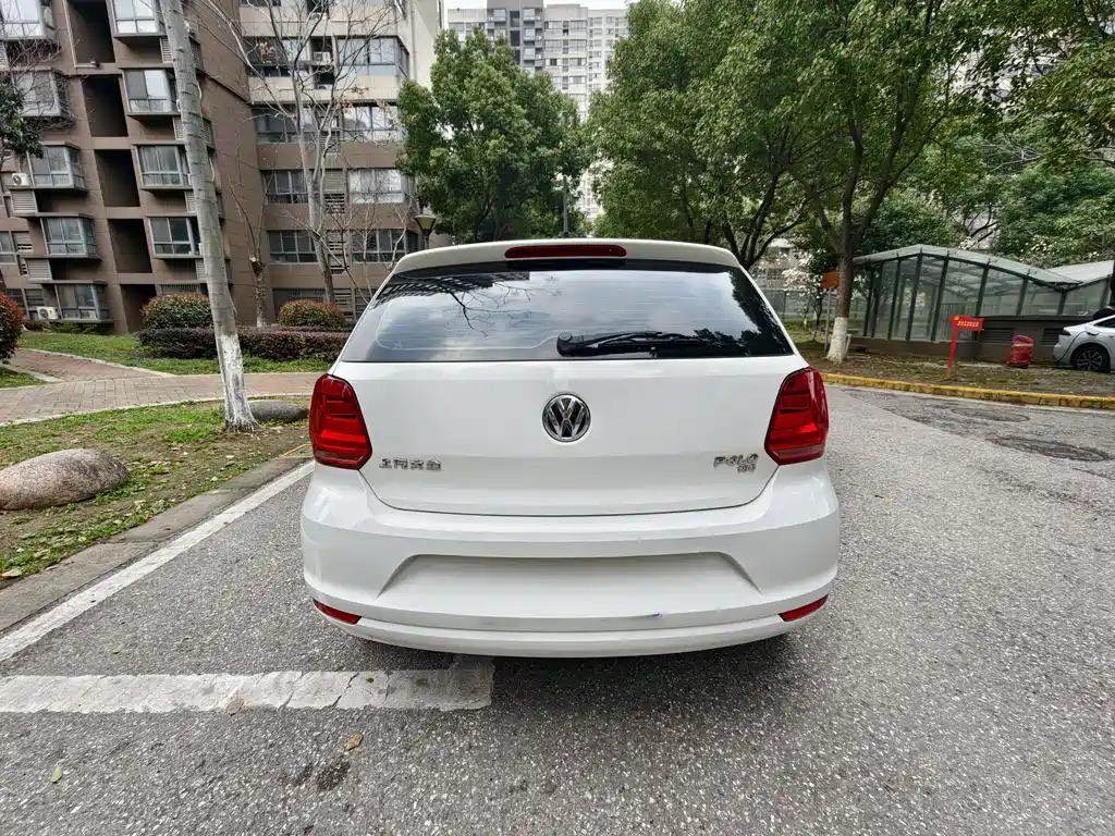 Polo 2018 1.5L automatic safe driving model купить на сайте DeffCars