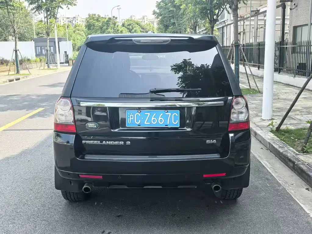 Freelander 2 2012 2.0T Si4 HSE gasoline version купить на сайте DeffCars