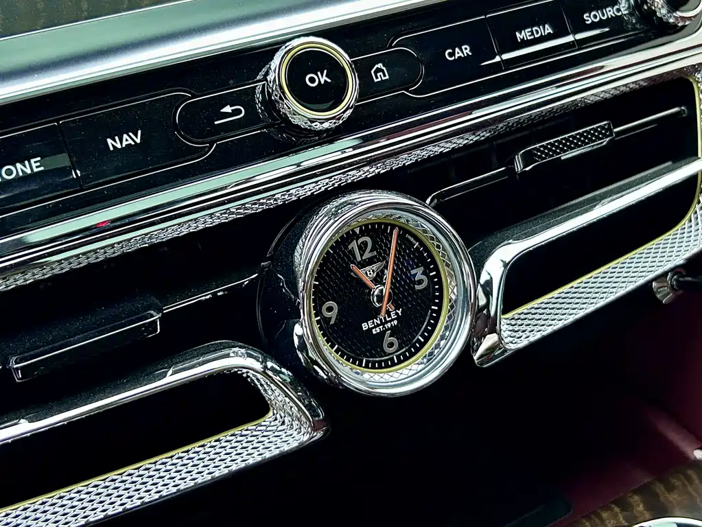 Flying Spur 2022 4.0T V8 Standard Edition купить на сайте DeffCars
