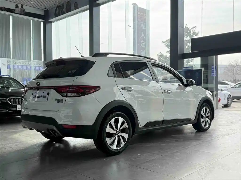 KX CROSS 2019 1.6L automatic smart sunroof version National V купить на сайте DeffCars
