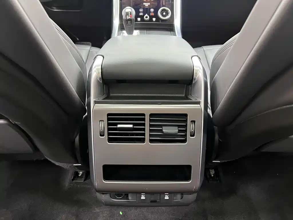 Range Rover Sport 2020 3.0 L6 SE купить на сайте DeffCars