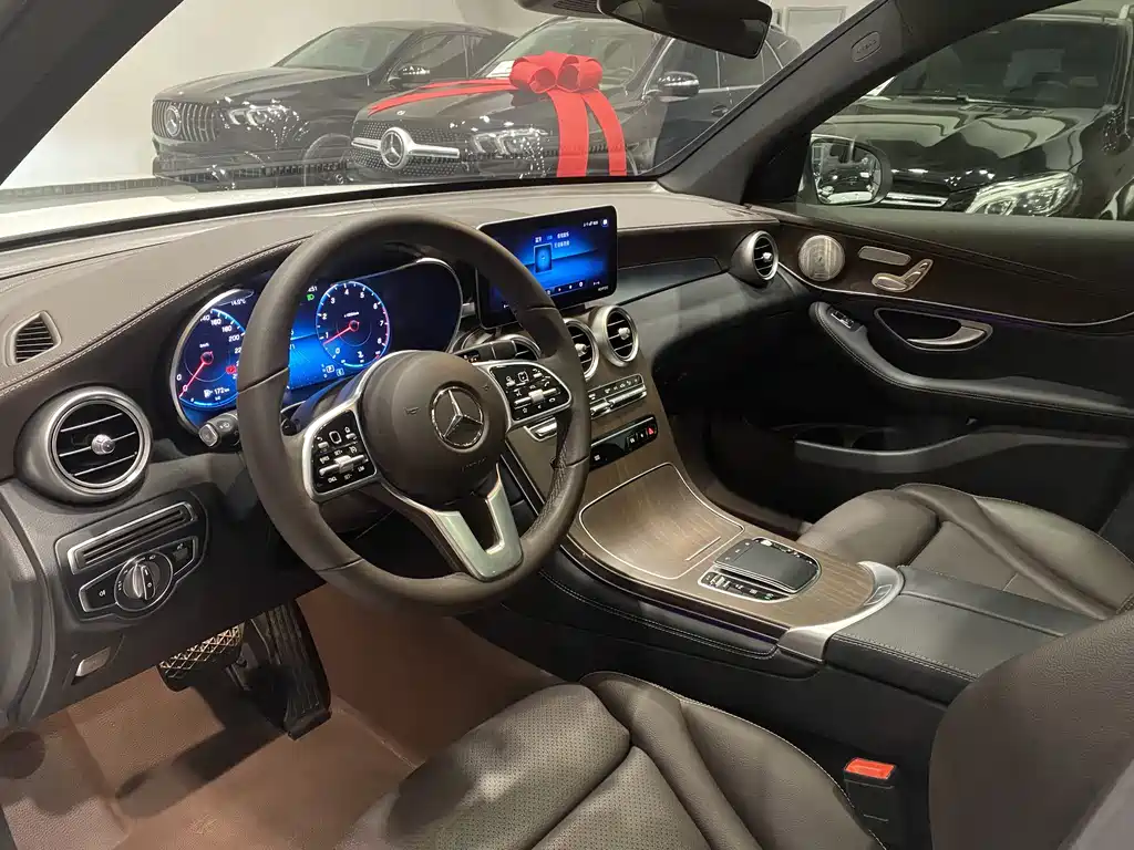 Mercedes-Benz GLC 2020 facelift GLC 300 L 4MATIC dynamic купить на сайте DeffCars