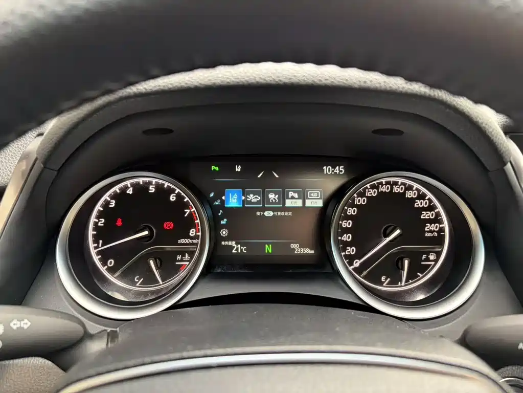 Camry 2023 2.0G Deluxe Edition купить на сайте DeffCars