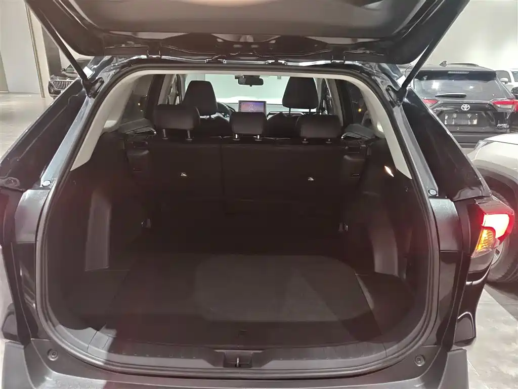 RAV4 Rongfang 2021 facelift dual engine 2.5L E-CVT two-wheel drive elite version купить на сайте DeffCars