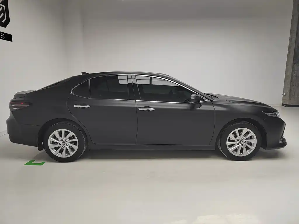 Camry 2021 2.0G Deluxe Edition купить на сайте DeffCars