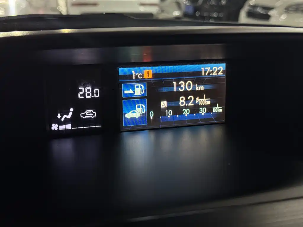 Subaru XV 2012 2.0i Deluxe Edition купить на сайте DeffCars