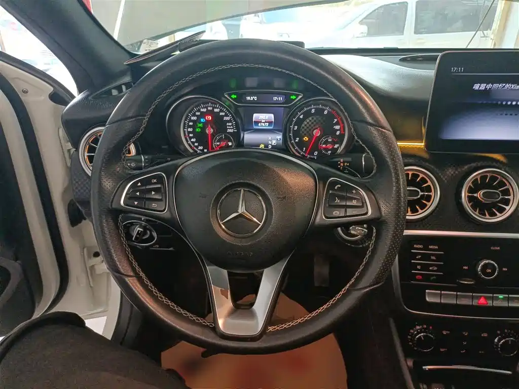 Mercedes-Benz A-Class Import 2018 A 200 Fashion Model купить на сайте DeffCars