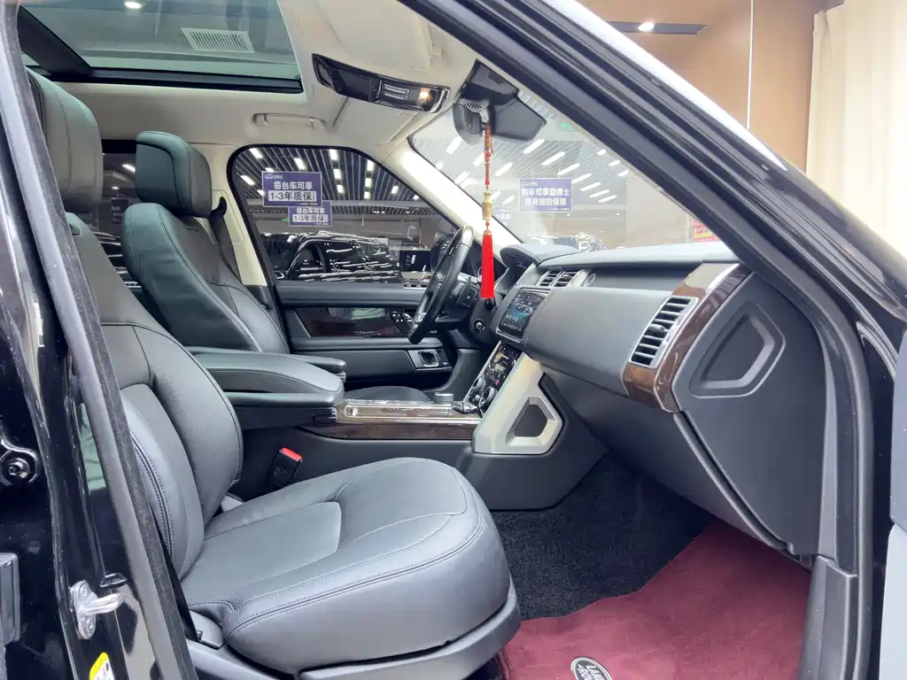 Range Rover 2020 3.0 L6 Legend Extended Edition купить на сайте DeffCars