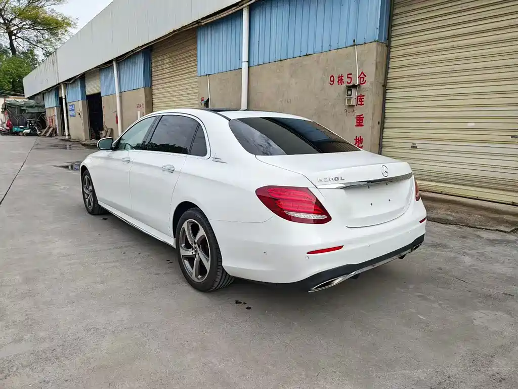 Mercedes-Benz E-Class 2017 E 300 L Sports Luxury купить на сайте DeffCars