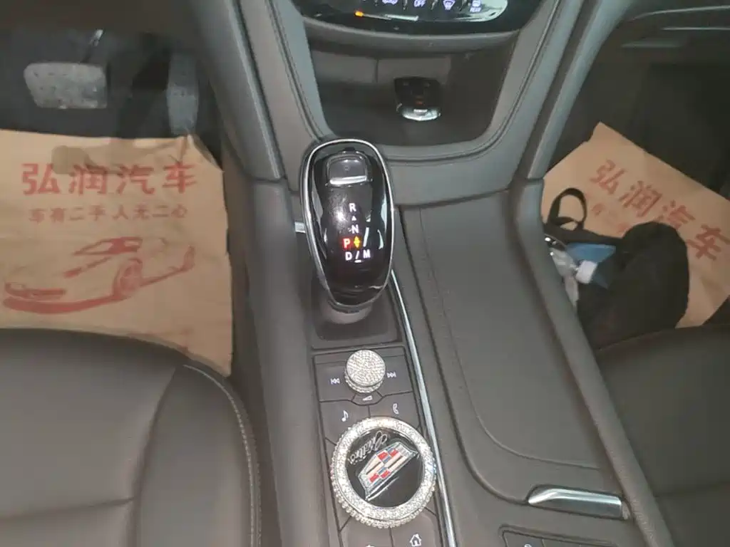 Cadillac XT5 2021 2.0T two-wheel drive luxury model купить на сайте DeffCars