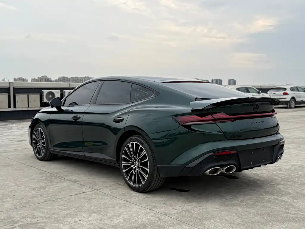 MG7 2023 2.0T Automatic Beauty Hunting Luxury Edition купить на сайте DeffCars