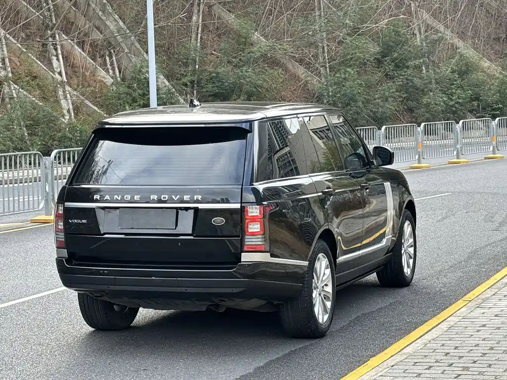 Range Rover 2015 3.0 TDV6 Vogue купить на сайте DeffCars