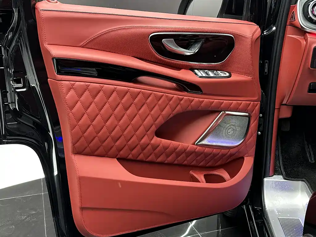 Vito 2021 2.0T Business Edition 7 seats купить на сайте DeffCars