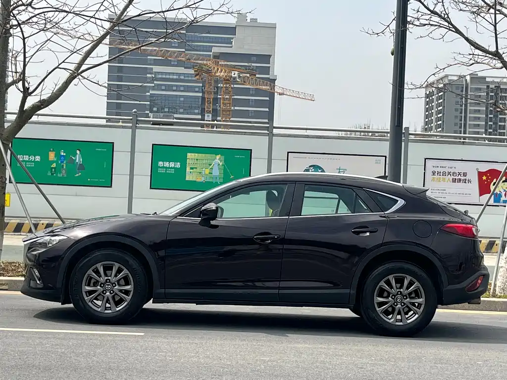 Mazda CX-4 2018 2.0L automatic two-wheel drive blue sky grade upgraded version National V купить на сайте DeffCars