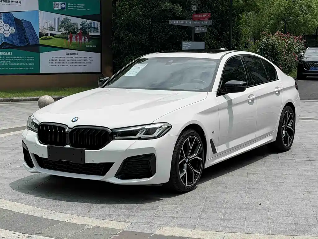 BMW 5 Series (Imported) 2021 525i M Sports Package купить на сайте DeffCars