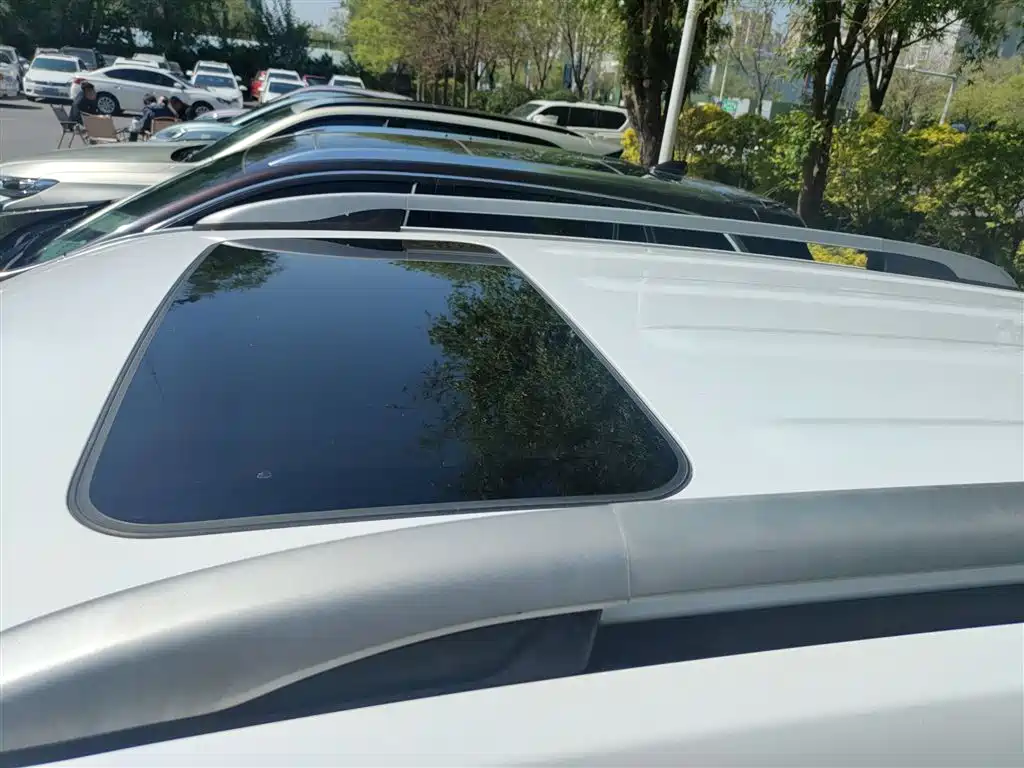 Beijing Hyundai ix35 2018 2.0L automatic two-wheel drive Zhiyong·Enjoy Edition купить на сайте DeffCars