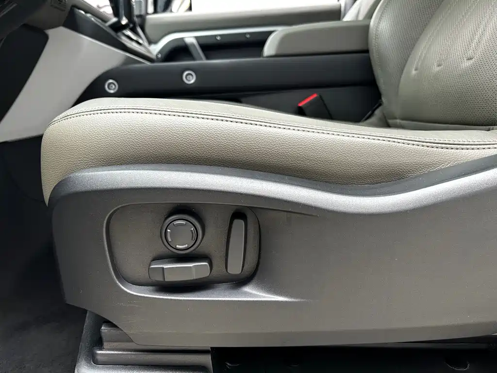 Land Rover Defender 2022 90 3.0T P400 XS купить на сайте DeffCars