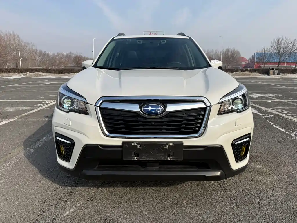 Forester 2021 2.0i Deluxe Edition EyeSight купить на сайте DeffCars