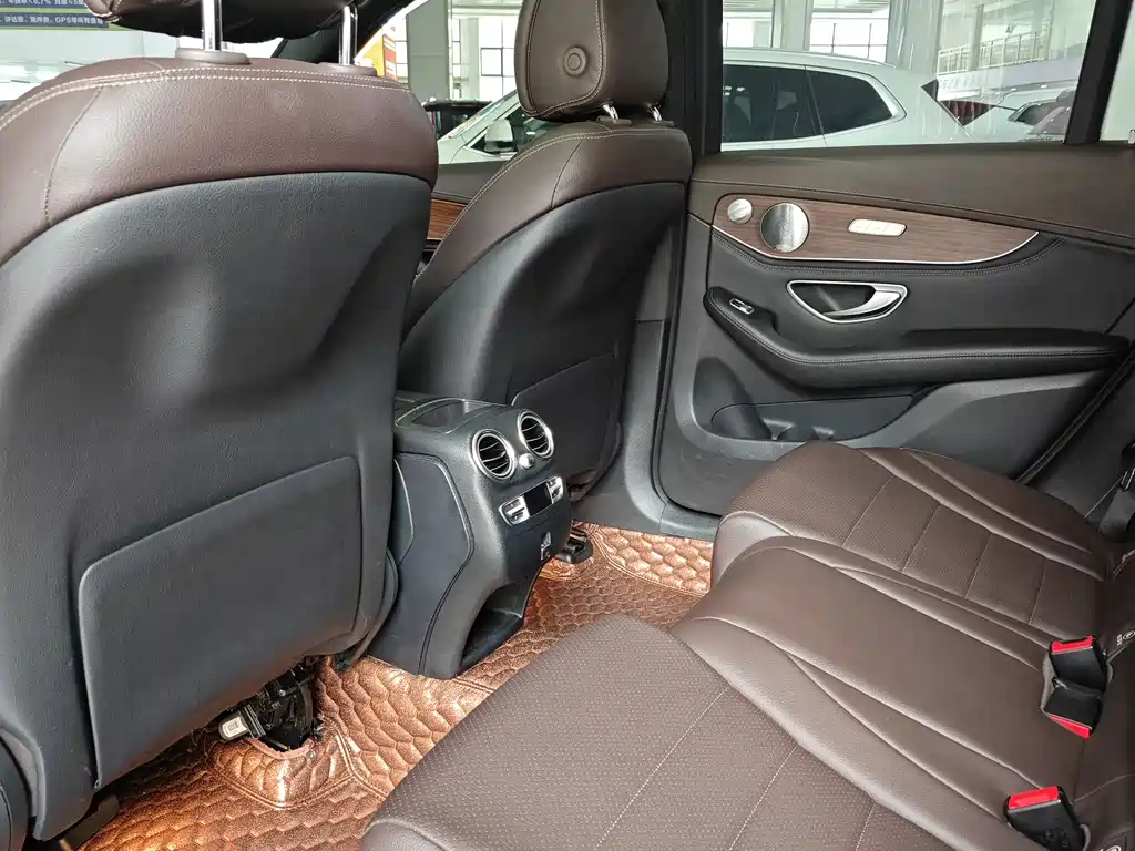 Mercedes-Benz GLC 2020 GLC 300 L 4MATIC luxury model купить на сайте DeffCars