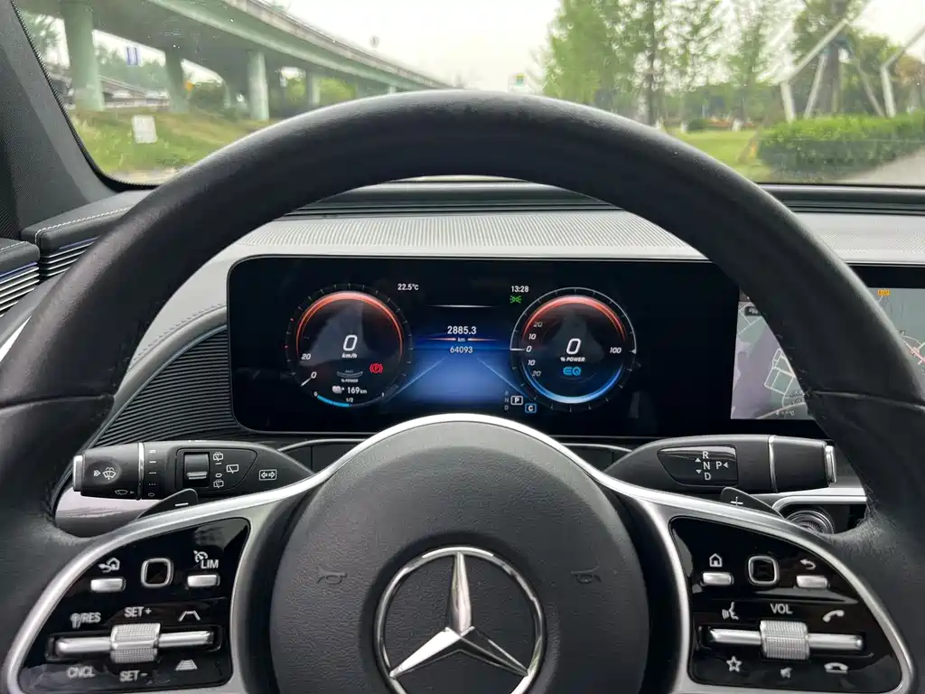 Mercedes-Benz EQC 2021 EQC 400 4MATIC купить на сайте DeffCars