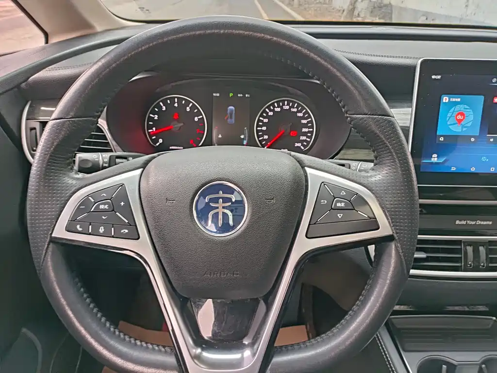 Song MAX 2019 1.5T automatic smart connected Ruiyi sunroof type 6 seats National VI купить на сайте DeffCars