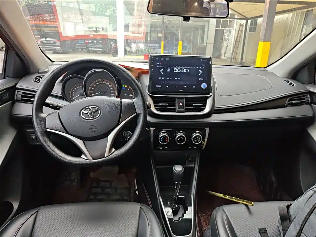 YARiS L Zhixuan 2020 Zhixuan X 1.5L CVT Deluxe Edition купить на сайте DeffCars