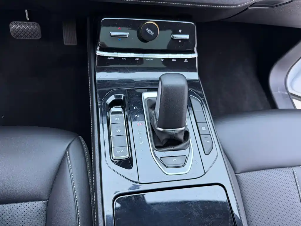 Wuling Capgemini 2022 1.5T CVT flagship model купить на сайте DeffCars