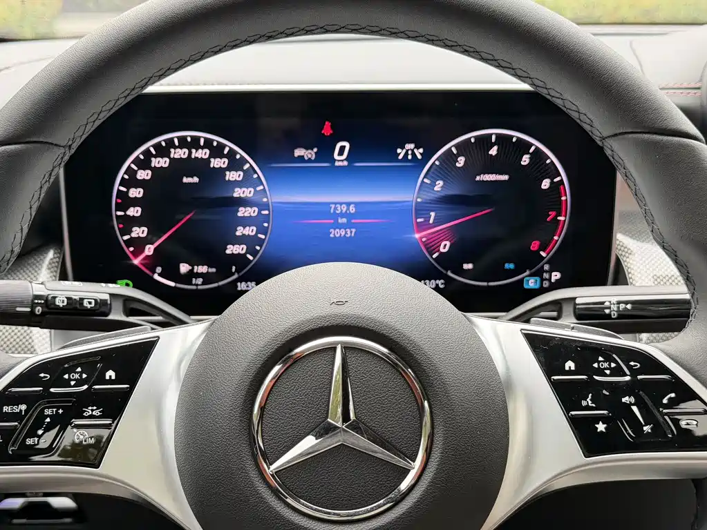 Mercedes-Benz GLC 2025 GLC 260 L 4MATIC Dynamic купить на сайте DeffCars