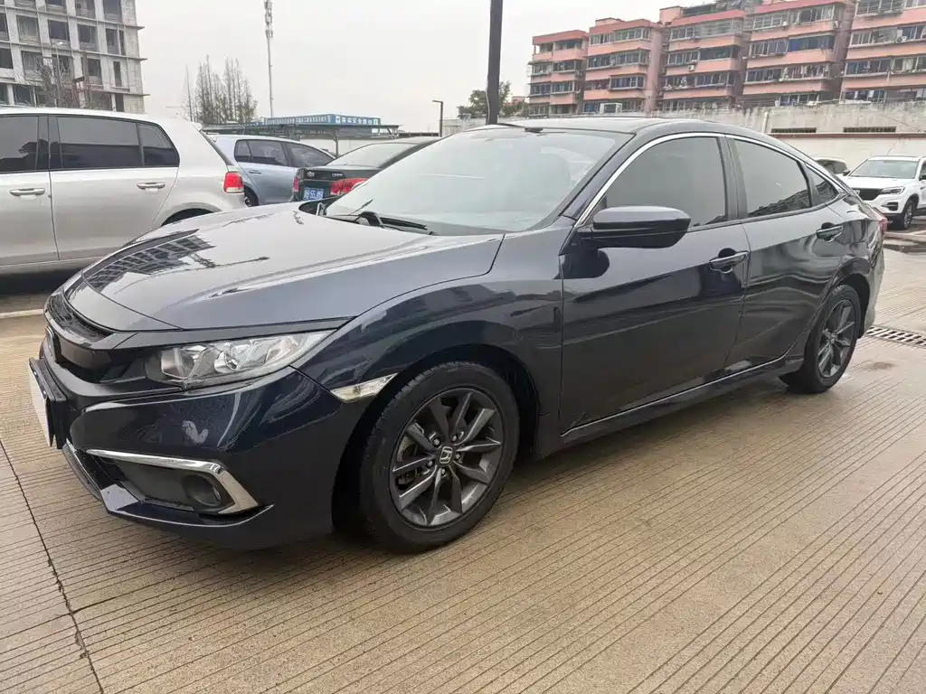 Civic 2019 180TURBO CVT Sports Edition National V купить на сайте DeffCars