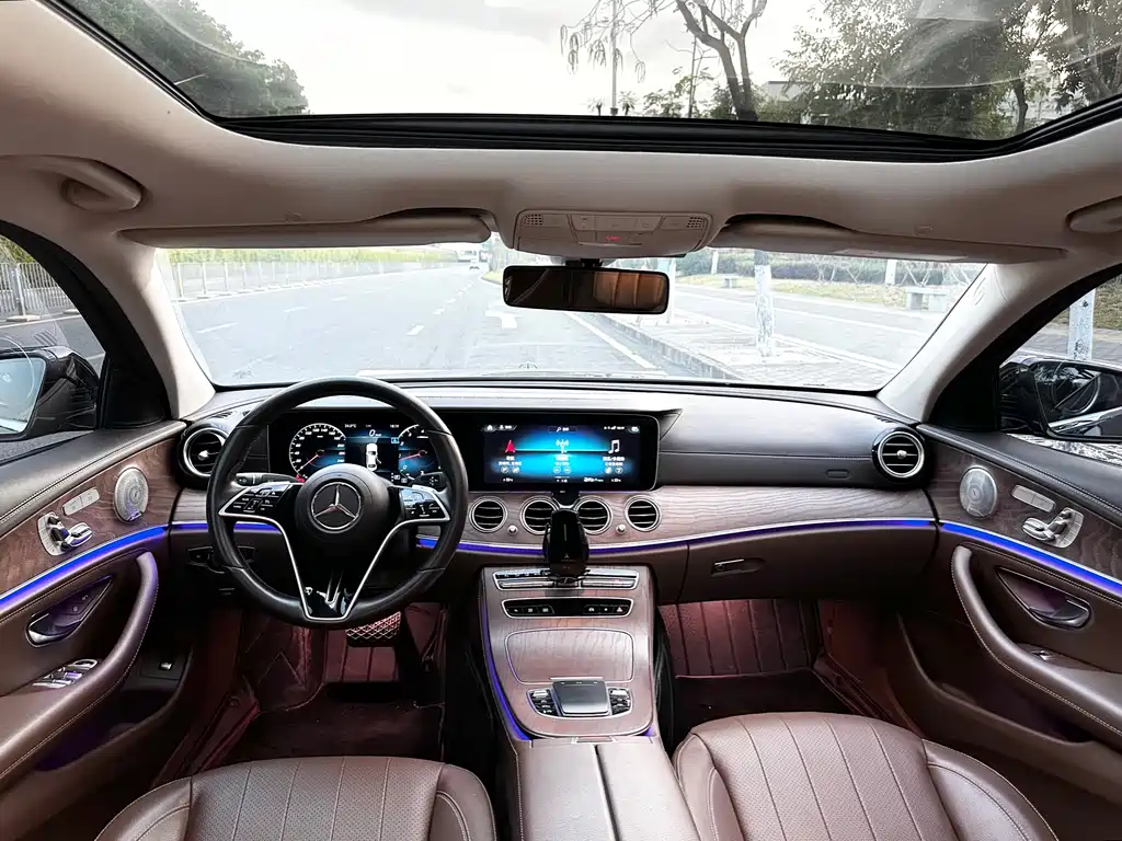 Mercedes-Benz E-Class 2022 E 300 L Luxury Model купить на сайте DeffCars