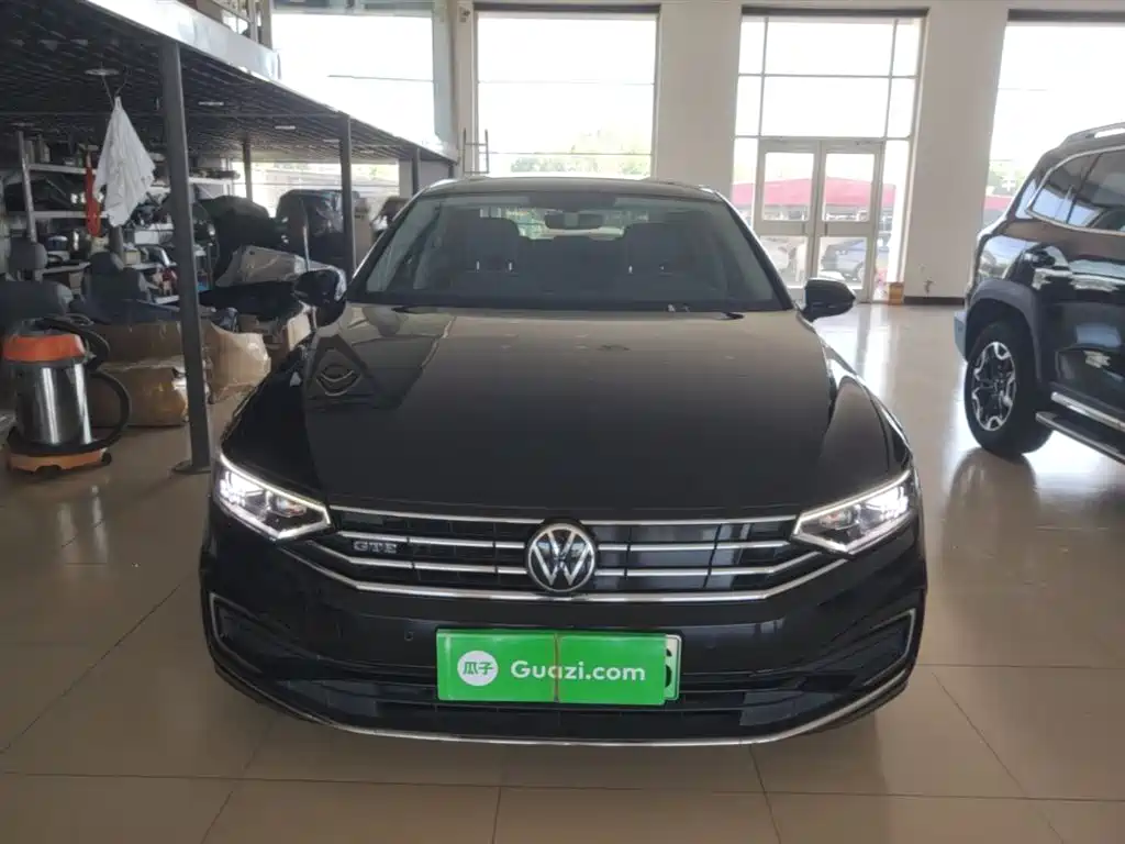 Magotan GTE plug-in hybrid 2022 GTE luxury model купить на сайте DeffCars