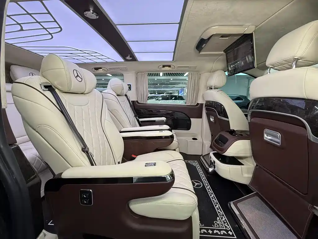 Vito 2021 2.0T Elite Edition 7 seats купить на сайте DeffCars
