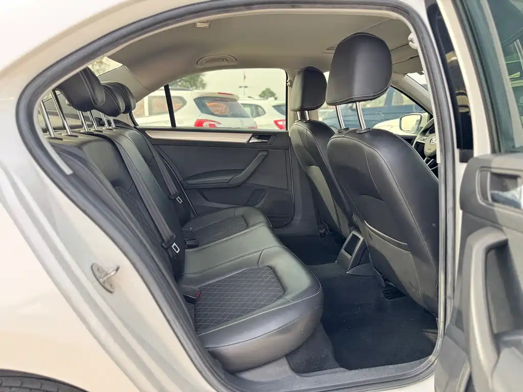 Xinrui 2019 1.5L automatic comfort version National VI купить на сайте DeffCars