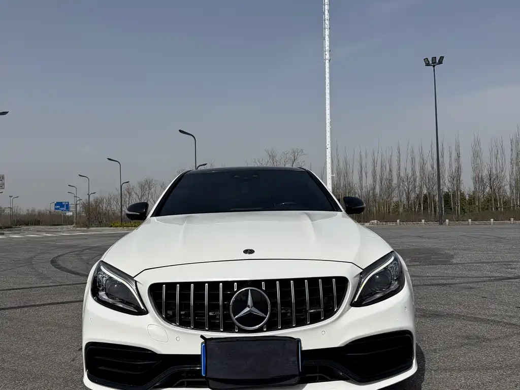 Mercedes-Benz C-Class AMG 2019 AMG C 63 купить на сайте DeffCars