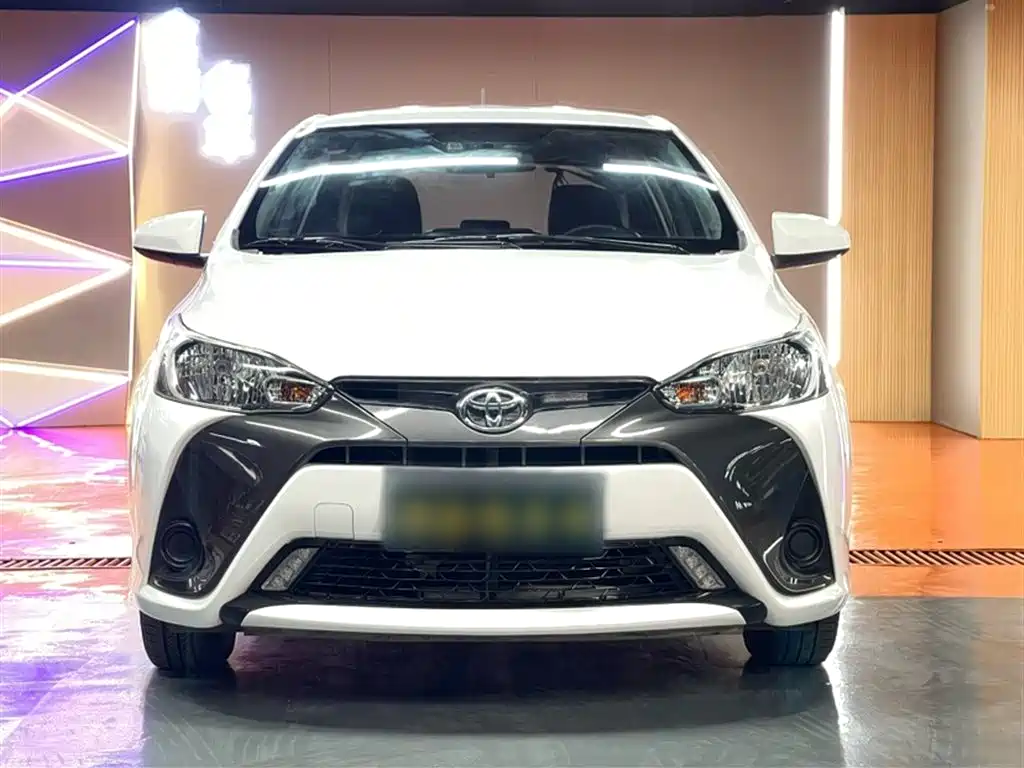 YARiS L Zhixuan 2020 1.5L CVT leading version купить на сайте DeffCars