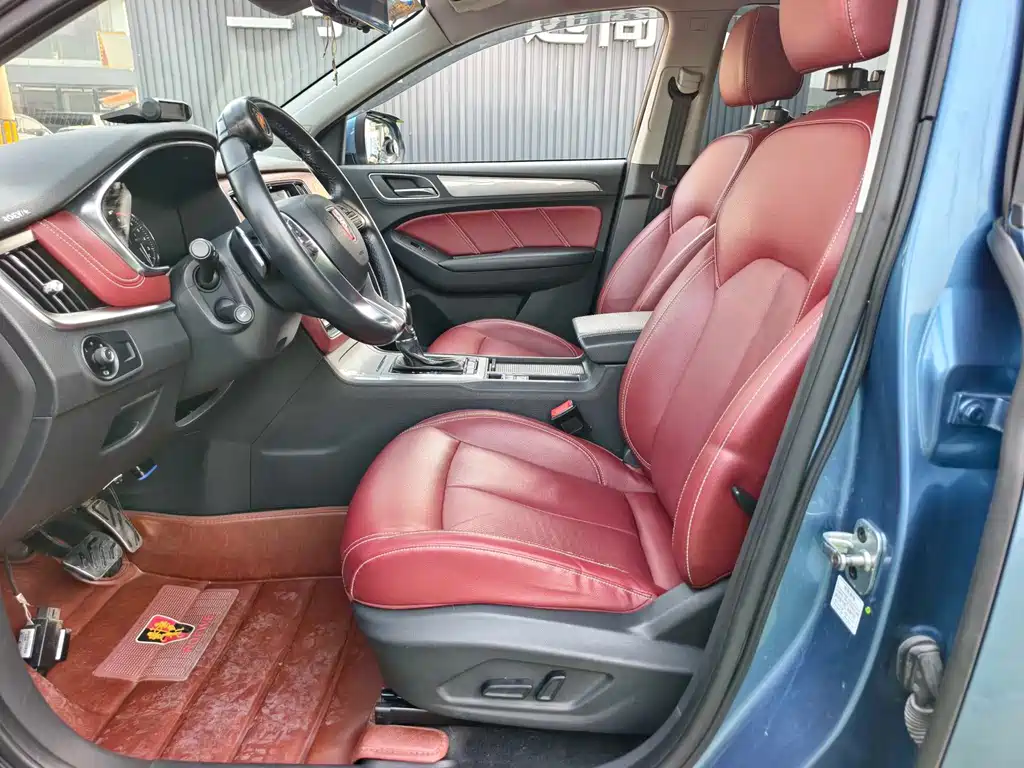 Roewe RX5 2016 30T four-wheel drive automatic Internet Smart Edition купить на сайте DeffCars
