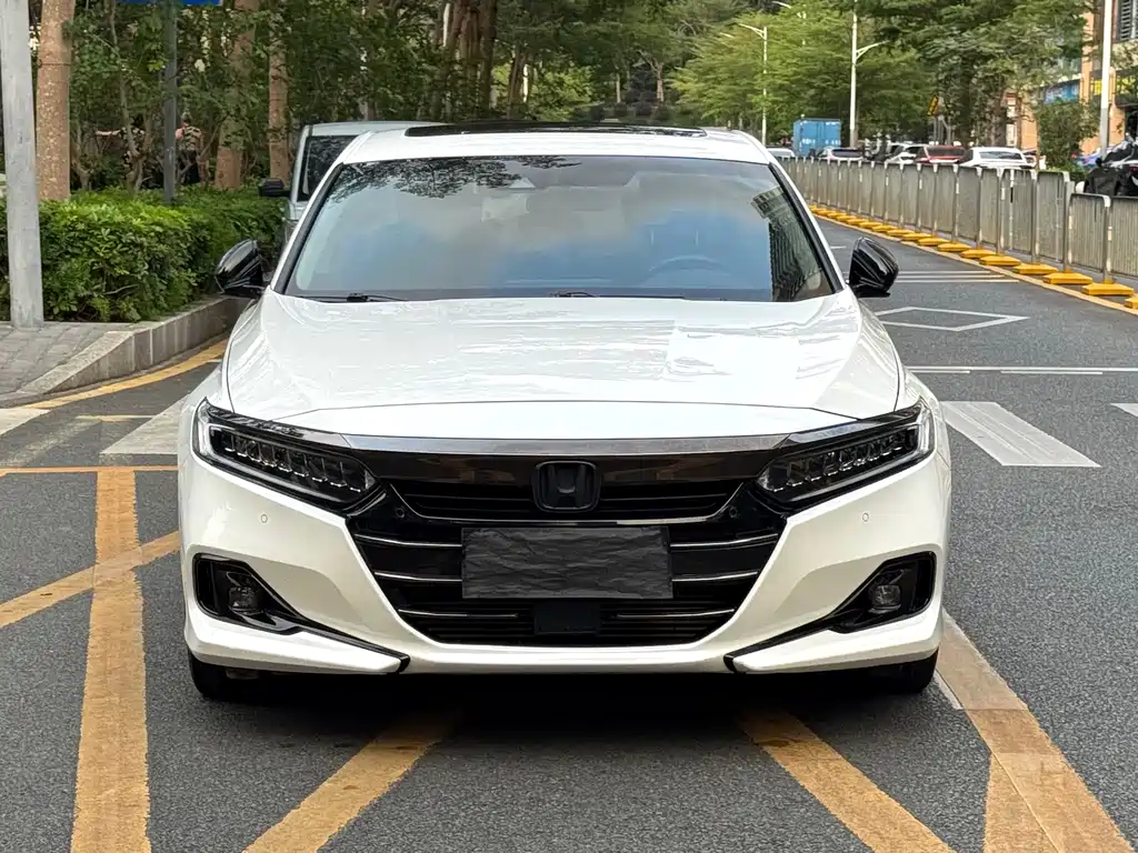 Accord 2022 260TURBO Magic Night Premium Edition купить на сайте DeffCars
