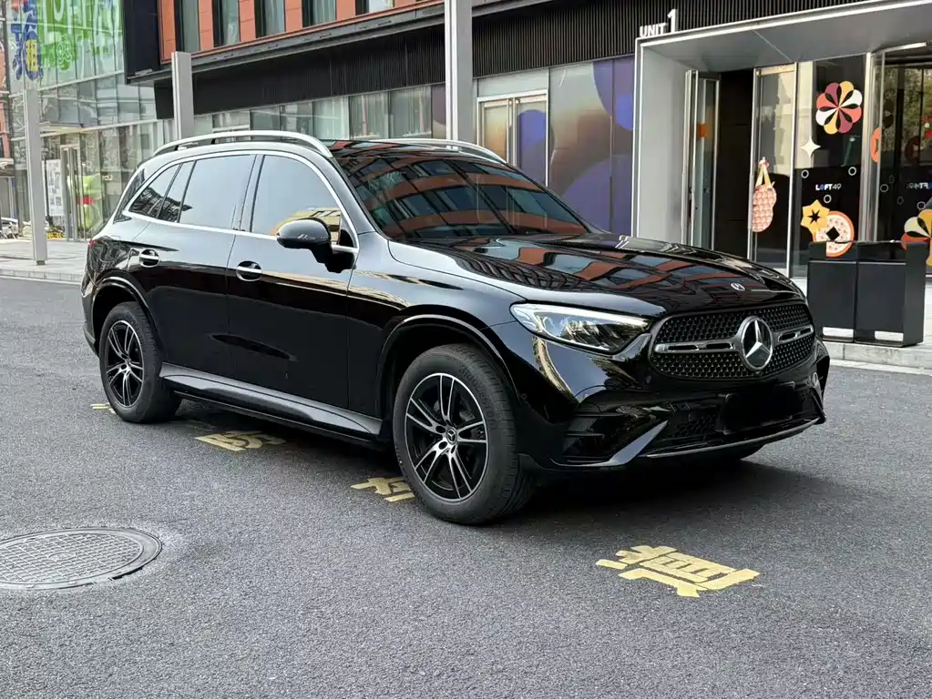 Mercedes-Benz GLC 2025 facelift GLC 260 L 4MATIC luxury model купить на сайте DeffCars